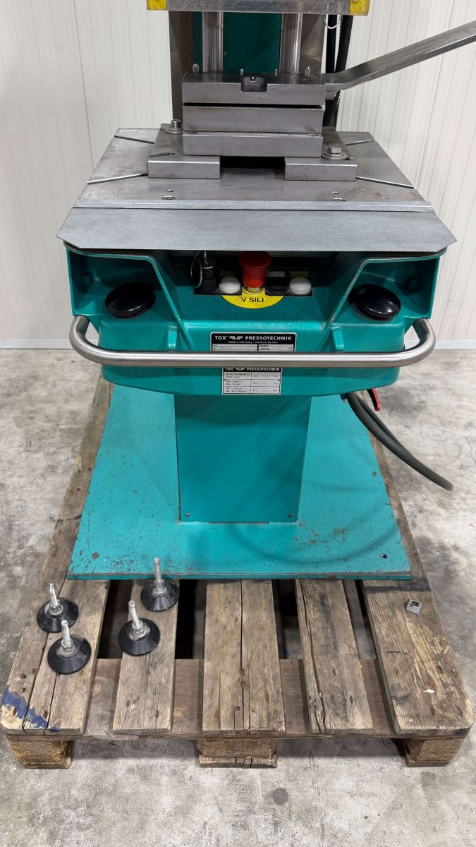 IMP PC015