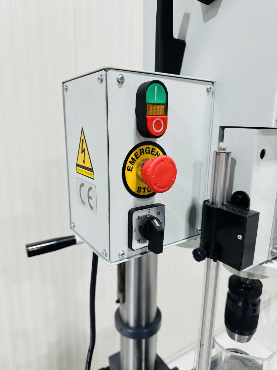 UWM 25A