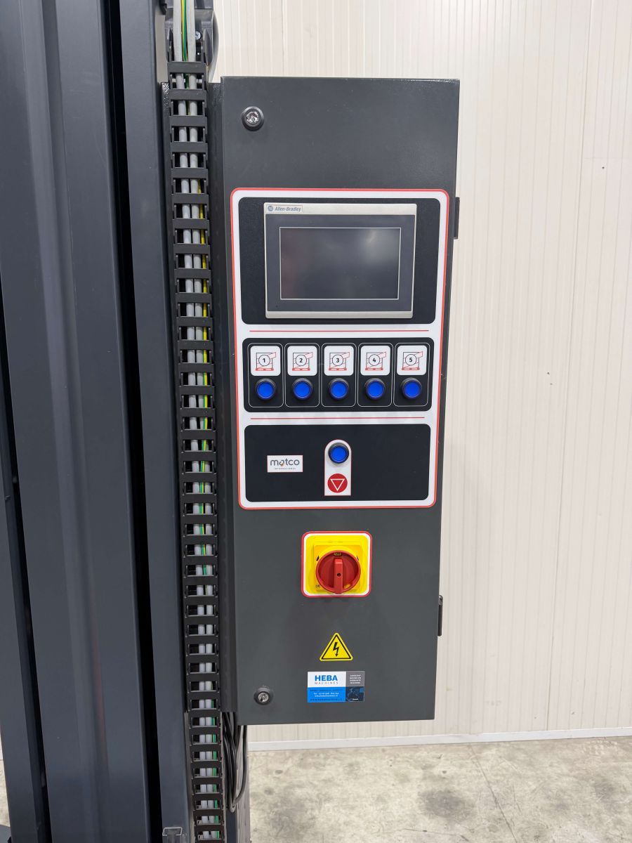Matco A700 Horse