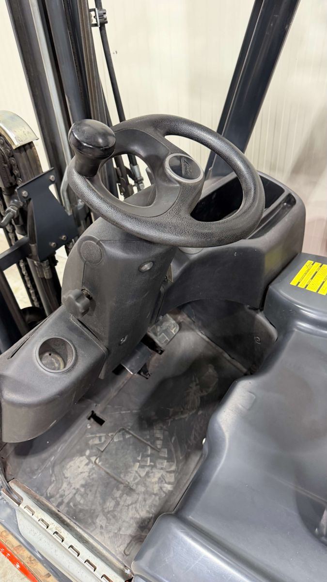 Linde E16-02