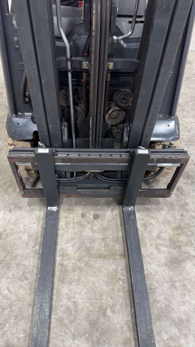Linde E16-02