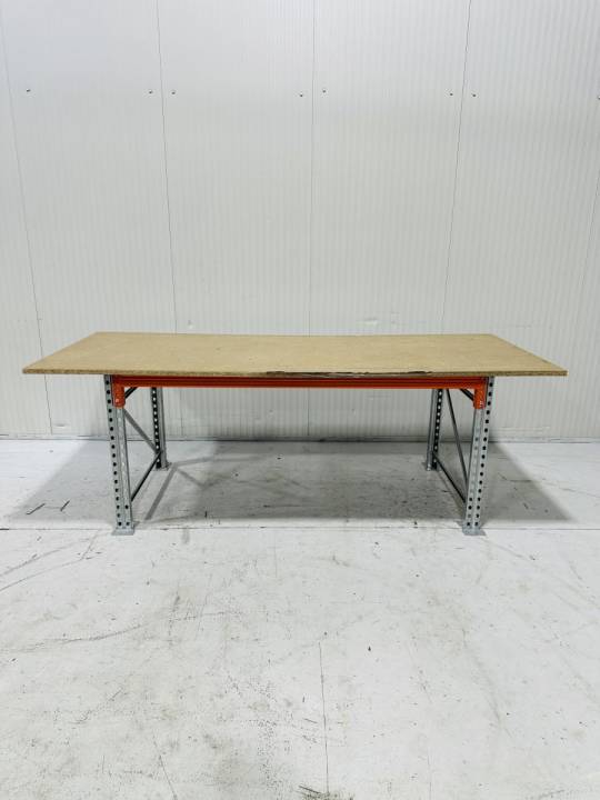 Enkellaags werktafel