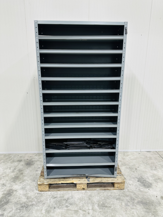 Vakkenkast met schotten