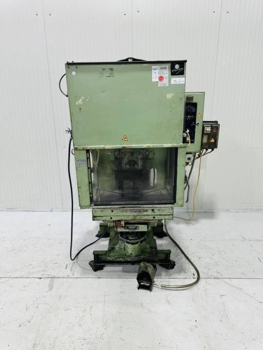 Ebu 25 T
