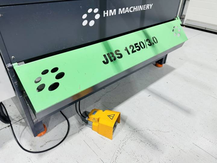 HM JBS 1250/3