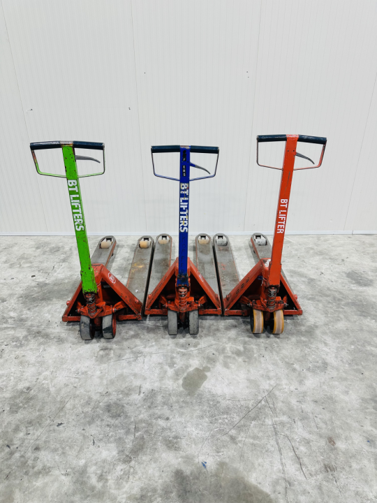 Palletwagen BT Lifters