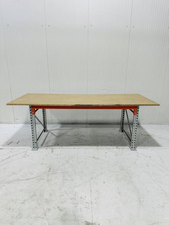 Enkellaags werktafel