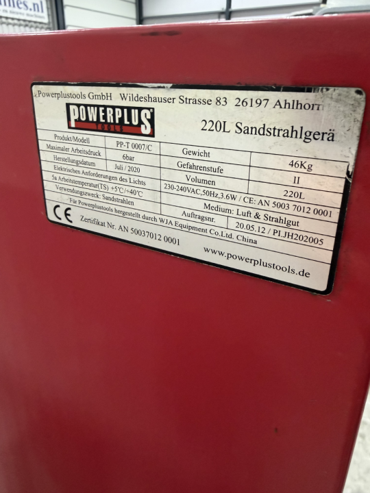 Straalkast Powerplus