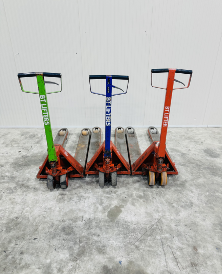 Palletwagen BT Lifters