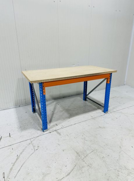 Enkellaags werktafel